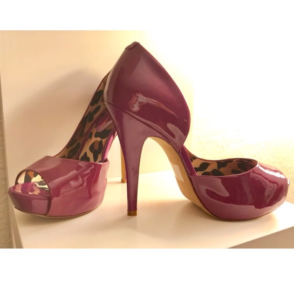 Jessica Simpson heels